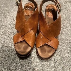 Sofft Brown Leather Crisscross Wedge Sandals